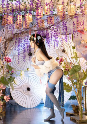 动漫精品久久久久