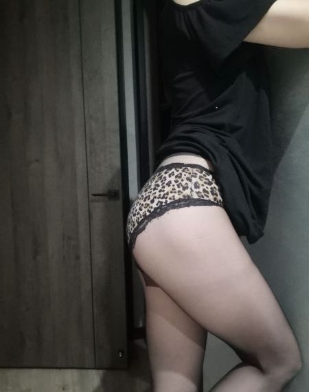成人黄色小电影