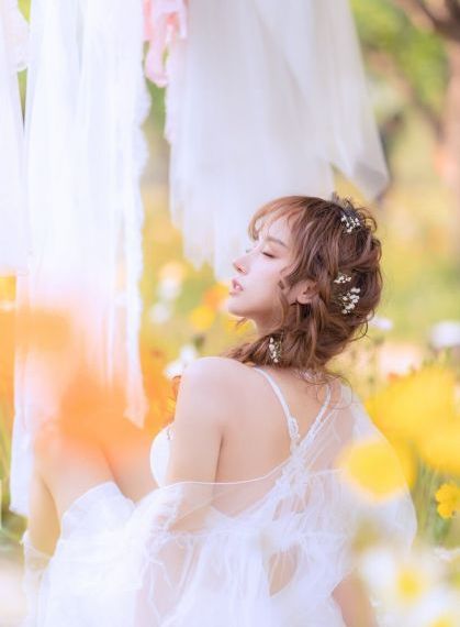 新任女教师