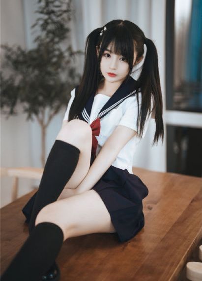 坐公交忘穿内裤被挺进老外