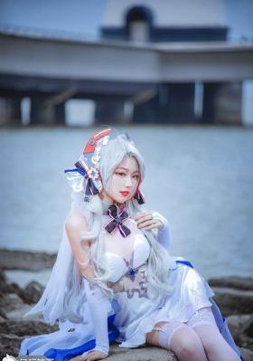 善良的女邻居电影