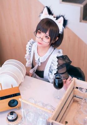 巨龙征服风韵美妇