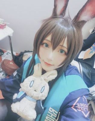 脱了内裤舌头伸进去了电影